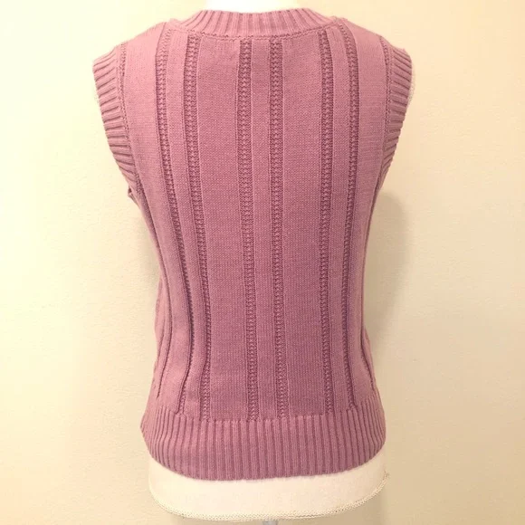 Hooked Up Sweater Vest - Picture 3 of 6